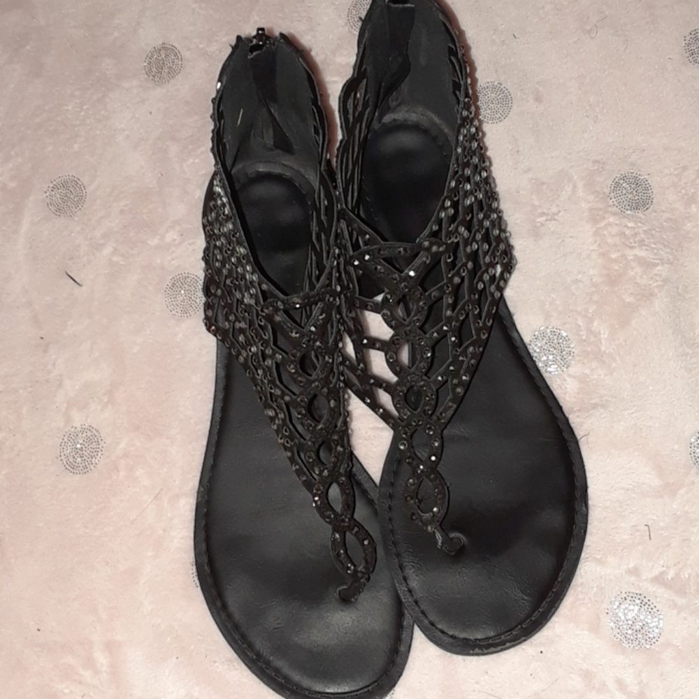 Black Outline Silver Rhine Stone Sandles